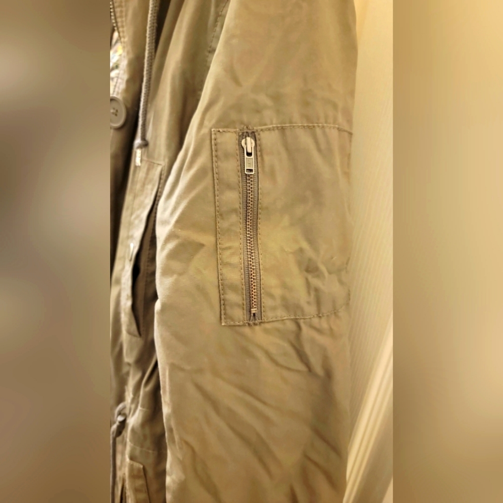 Jacket - Picture 11 of 12